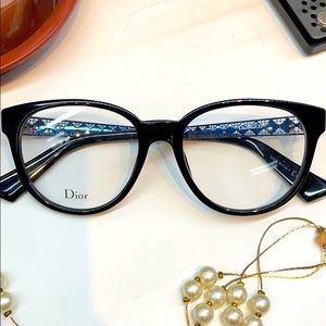 Dior brand new glasses made in Italy